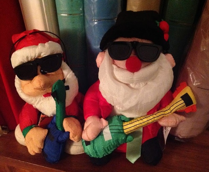 musical Santas